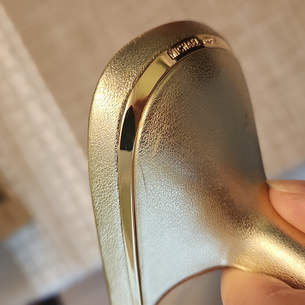 Michael Kors Nadia Pale Gold Woven Sandals - Picture 6 of 7